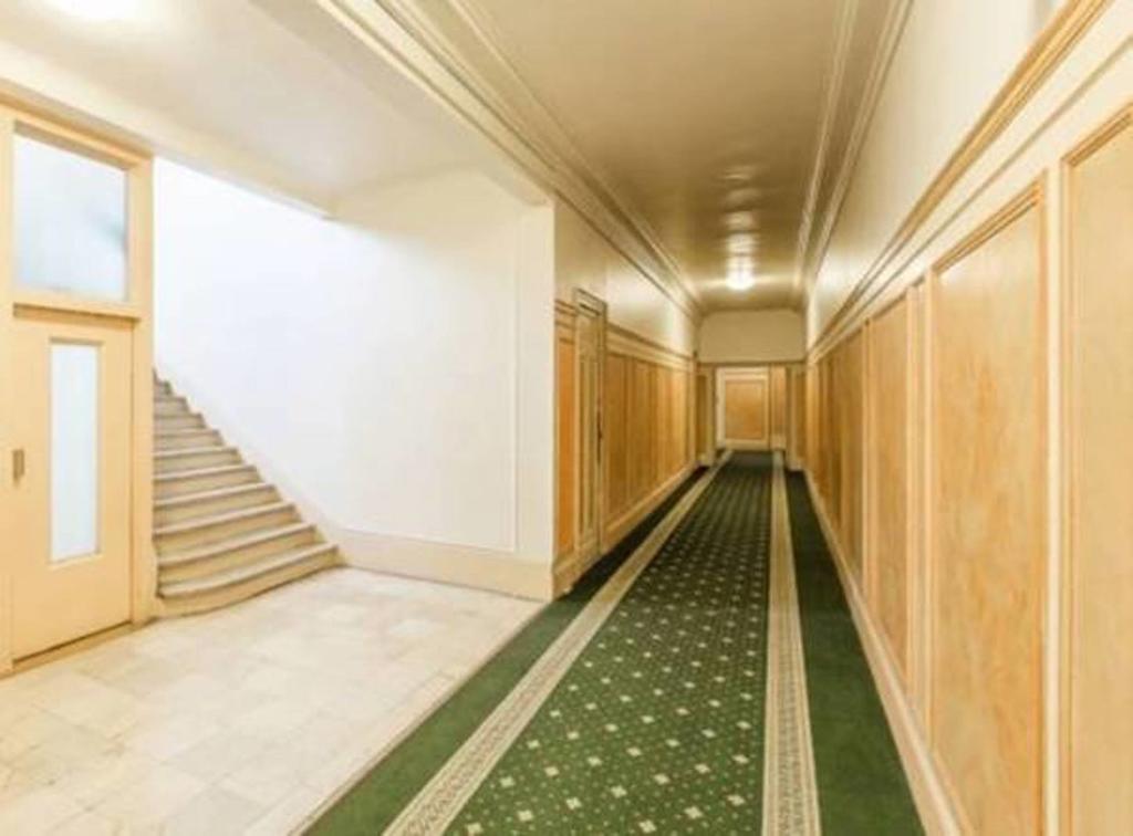Private Studio - Avenue Des Champs-Elysees Apartment ปารีส ภายนอก รูปภาพ